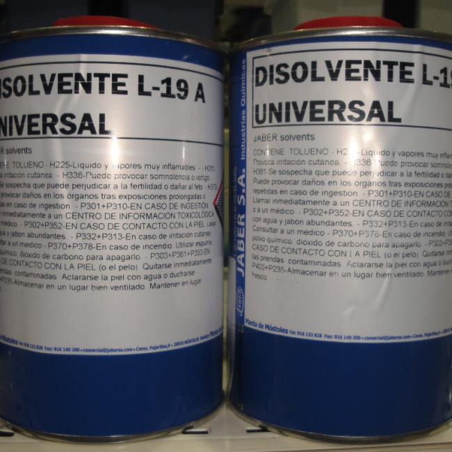 DISOLVENTE UNIVERSAL L-19A. USO INDUSTRIAL. 1 L. LÍQUIDO INCOLORO