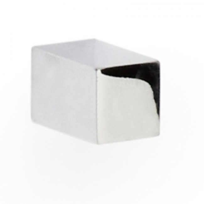 POMO DE ALUMINIO GARONA. CROMADO BRILLANTE. FORMA PRISMÁTICA RECTANGULAR. 14X14MM. ALTURA 20MM
