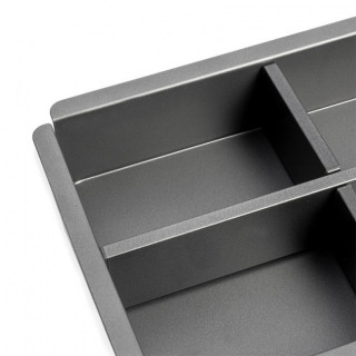 CESTA DE METAL PARA BASTIDOR OPTIMA. ACERO. GRAFITO. FONDO 410MM. ENCAJE MEDIANTE CUATRO GANCHOS. ALTURA 56,5MM 2