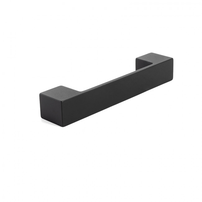 TIRADOR DE MUEBLE TITAN. / . DISTANCIA