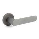 JUEGO DE MANIVELAS CON ROSETA ALUMINIO. MODELO SHAPE 1320 Ø50 ACABADO NEGRO