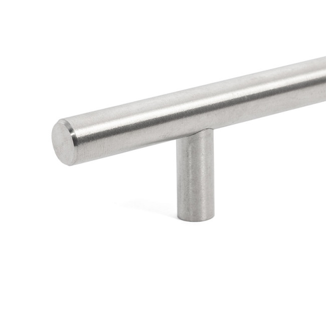 TIRADOR PARA ARMARIO O CAJÓN DE ACERO INOXIDABLE. ACABADO INOX MATE. MODELO PIREO