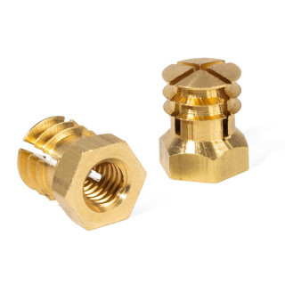 TUERCA EXPANSIBLE LATON M6-13 C/BOLA  PARA TALADRO DIAMETRO 10mm.