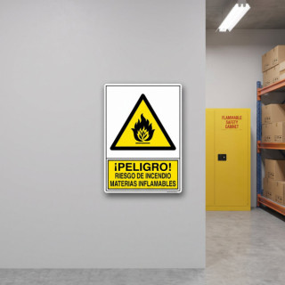 SEÑAL 347 PLAST.295X210 ­PELIGRO! RIESGO INCENDIO MATERIAL INFLAMABLES 2