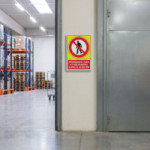 SEÑAL 413 PLAST.295X210''PR.PER/AJ.ALMAC'' PROHIBIDO PASO TODA PERS.AJENA ALUMINIO ALMACEN