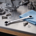 LLAVE ESTRELLA PLANA CARRACA DOBLE. ACERO. CROMADO - ALYCO
