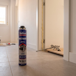ESPUMA PU PISTOLA MULTIUSOS. MONOCOMPONENTE. AEROSOL. 700 ML - QUILOSA 2