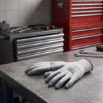 GUANTE POLIESTER BLANCO PALMA NITRILO GRIS 700GP TOUCH TALLA 7-10