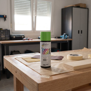 SPRAY DE PINTURA. NEGRO MATE. AEROSOL. 200 ML. INTERIOR Y EXTERIOR. RENDIMIENTO 0,9-1,1M² - FELTON 2